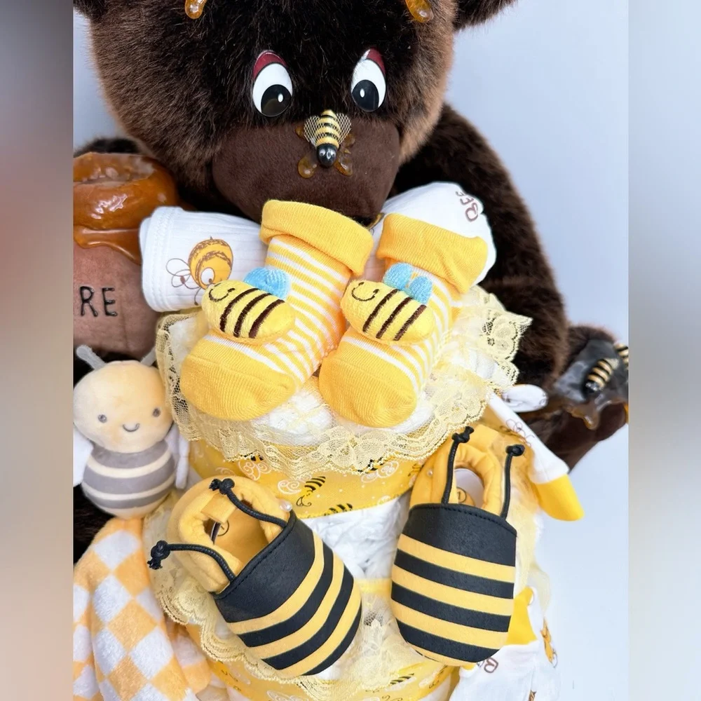 Honey Bee Diaper Cake, Baby Shower gift